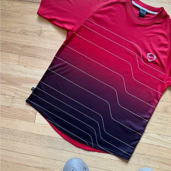 Vintage Nike Football T-Shirt Tee Faded Y2k T-shirt Mini
Swoosh Logo - Picture 3 of 8